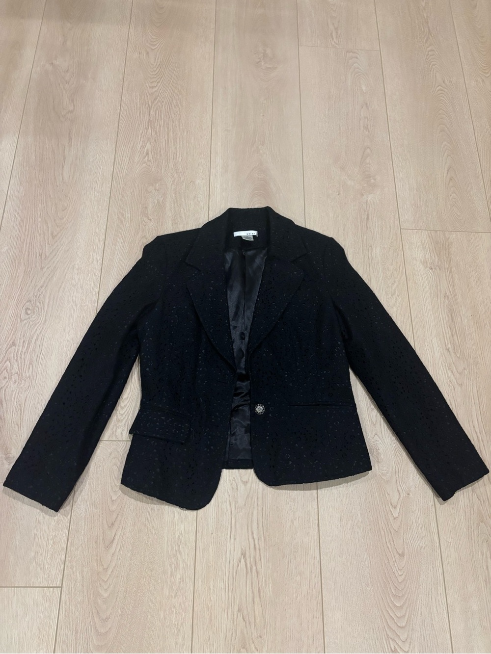 WD.NY Black Women's Tailored Blazer with Subtle Sparkle
